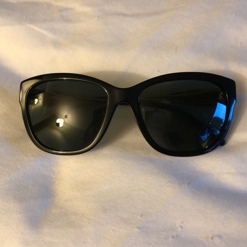 Burberry sunglasses